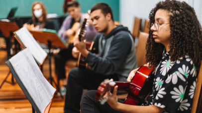 Teatro Carlos Gomes abre inscrições para bolsas de estudo gratuitas nas áreas de música, teatro e dança, da 5ª edição do projeto Cultura para Todos